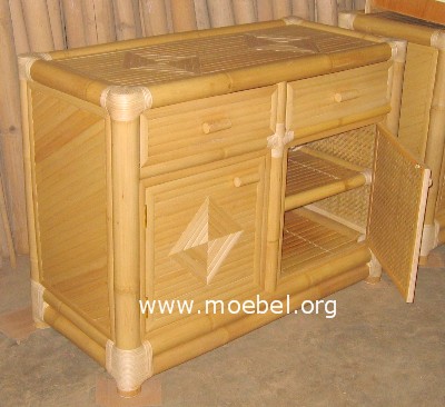 Kommode mit 2 T�ren und 2 Laden, Bambuskommode