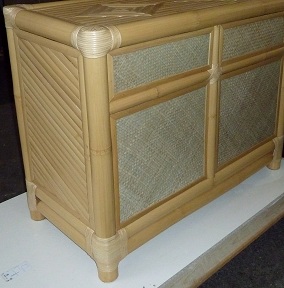 Rückseite der Kommode