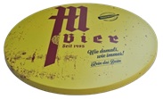 Outdoor-Tischplatten-mit-Firmenlogo