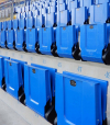 Stadionsitz-Klappsitz-Franziska_MM2016-Montage-an-der-Kante-der-Stufe_04