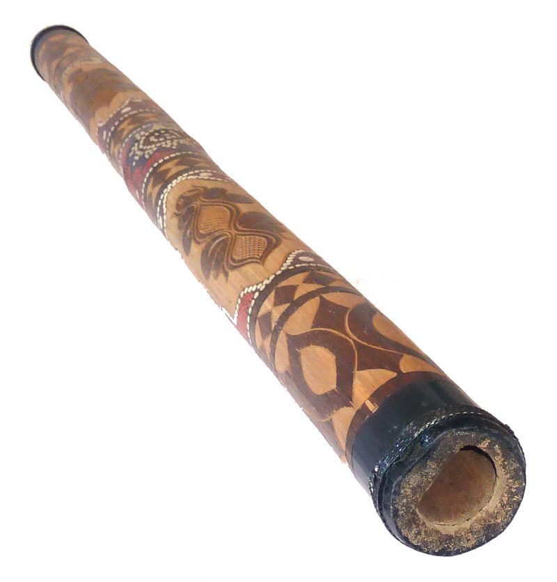 Bambus-Didgeridoo als DEKORATION